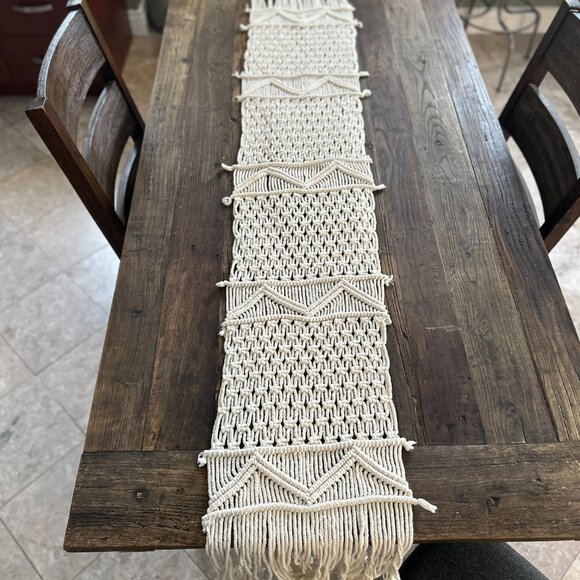 Vintage Handmade Ivory Macramé Table Runner / Wall Hanging Boho Cottagecore - Picture 4 of 5